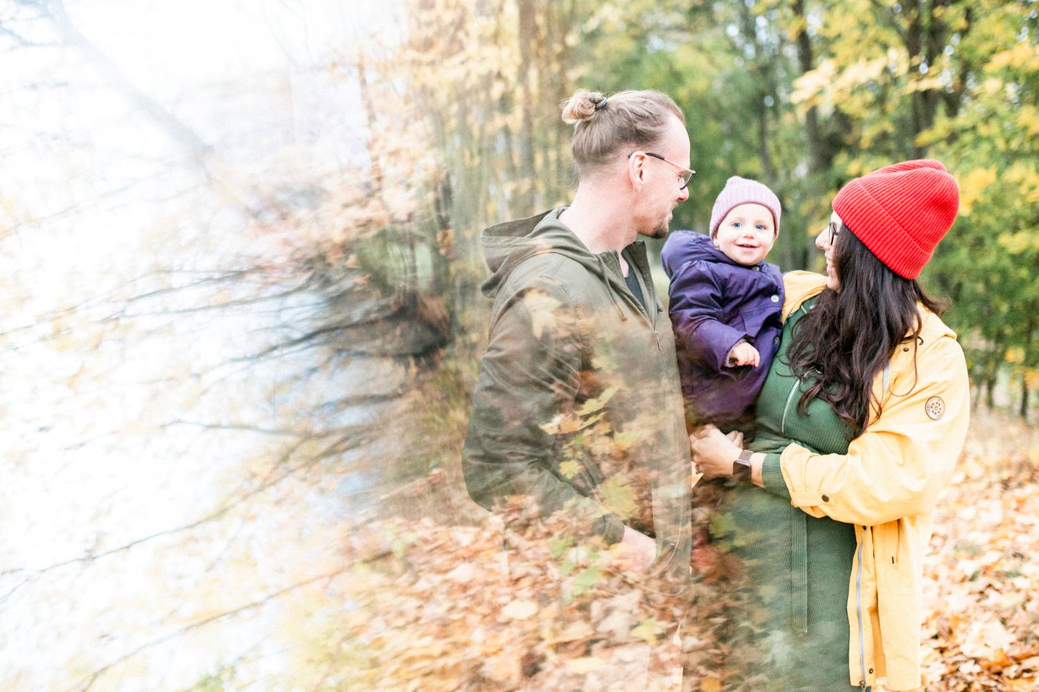 family and beloved photos Eva Neuman Fine Art photographer empathy and elegance mom-to-be pregnancy photo baby Tabor