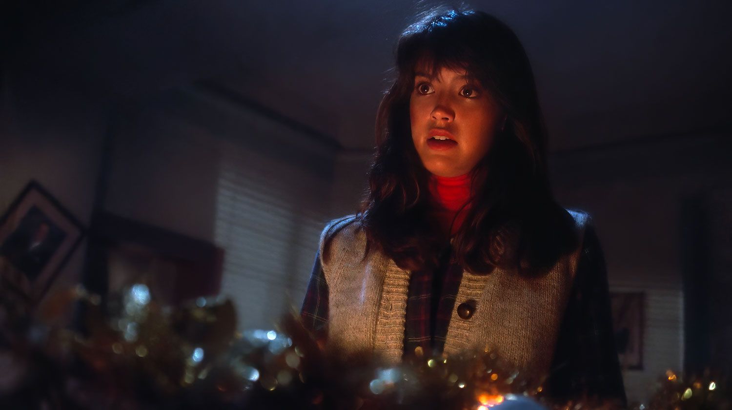 Kate giving santa Claus speech in Gremlins