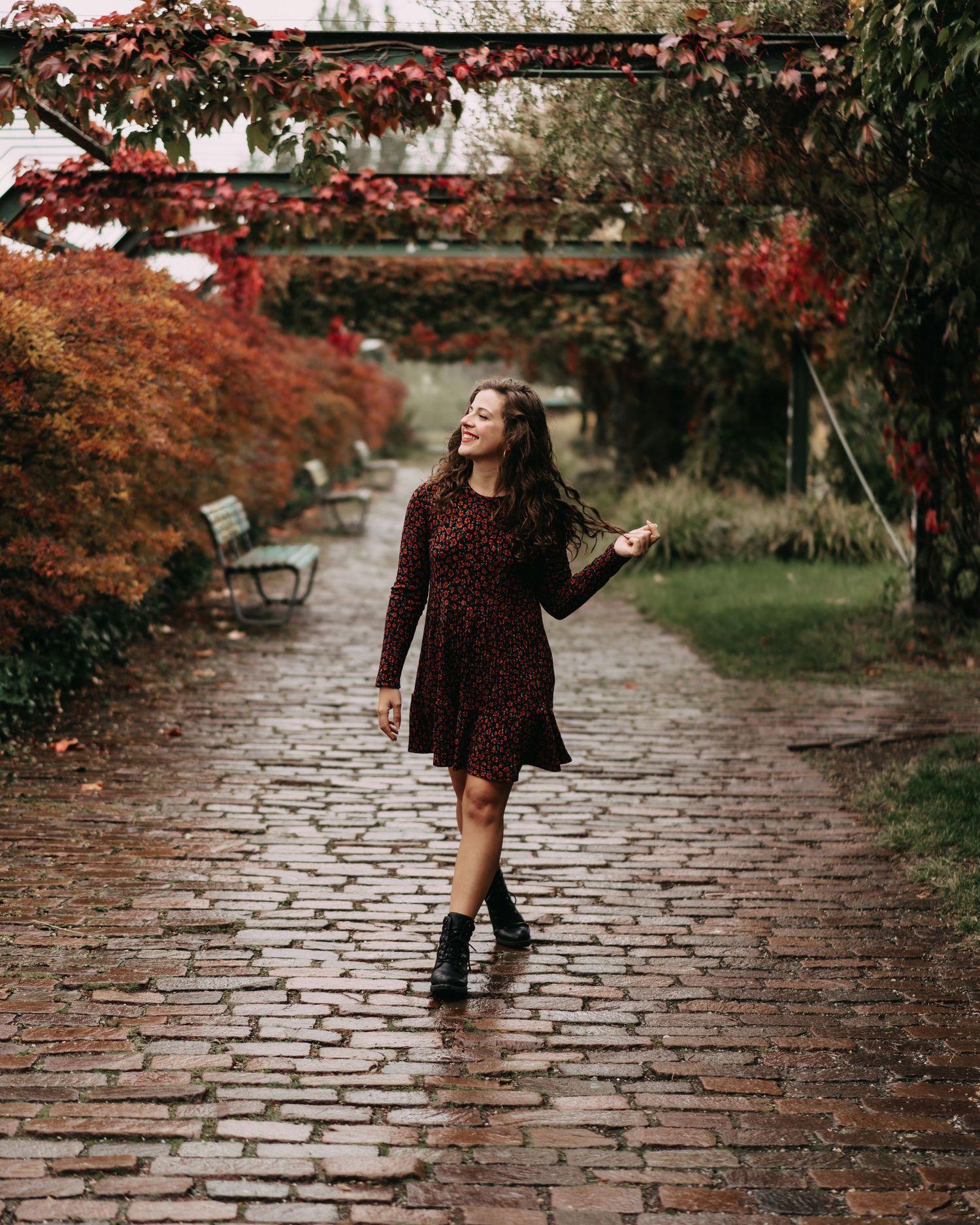 photo shoot with morena diaz in autum in zurich switzerland