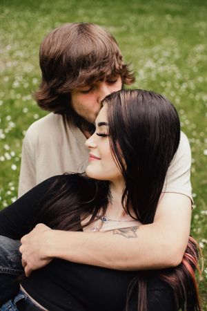 PNW candid Lifestyle Photographer Lewisville River Clark County Washington Oregon Engagement