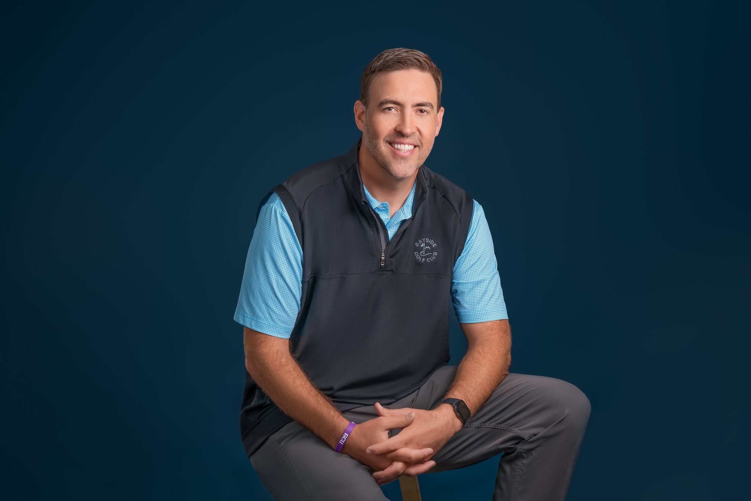 personal branding, headshots, branding photography, seated headshot, career image, personal branding consult, profile
