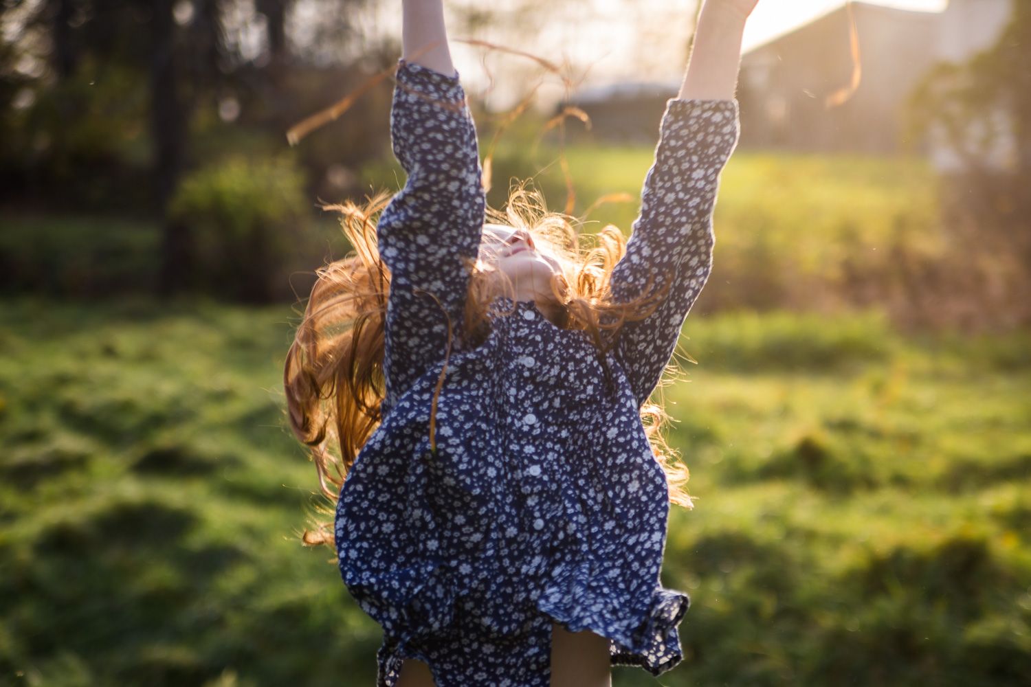 Outdoor children's portrait in Newburgh, New York, Hudson Valley