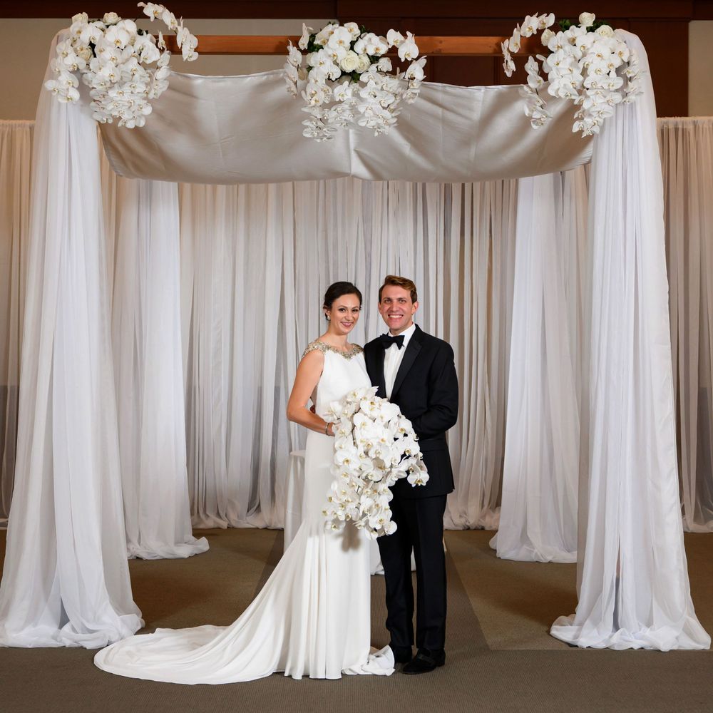 Classic bridal portrait after wedding ceremony at InterContinental Cleveland photographed by Tom Forrest.