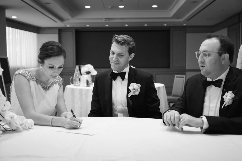 Ketubah signing at InterContinental Cleveland photographed by Tom Forrest.