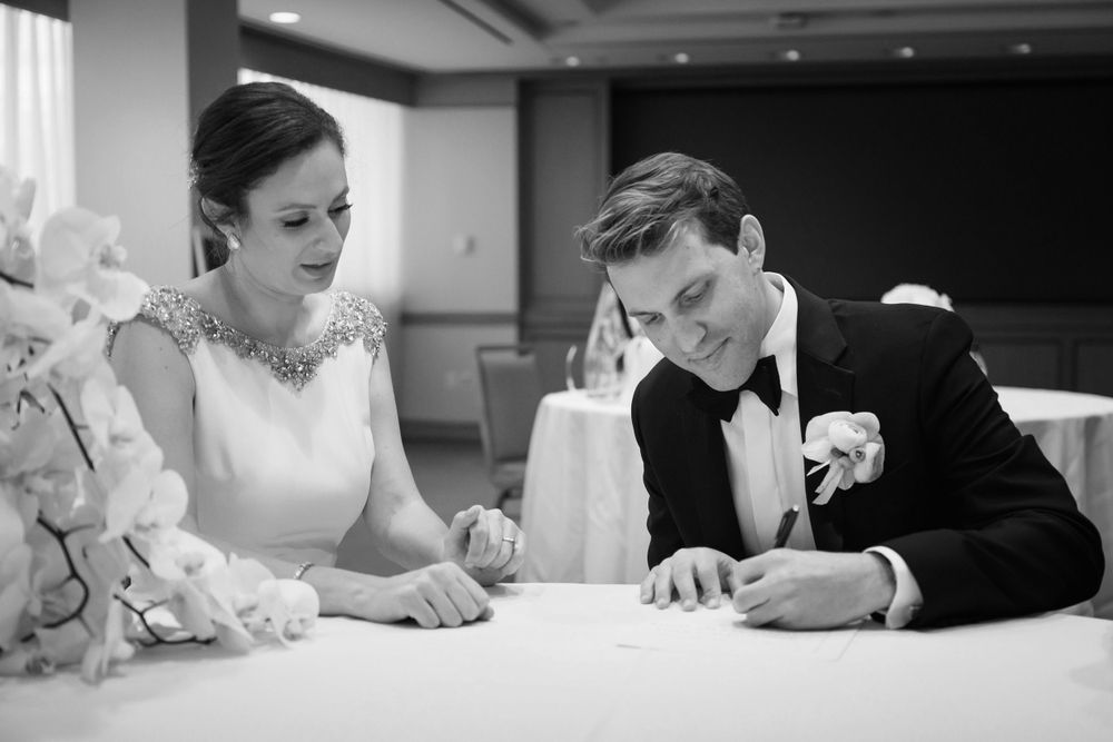 Ketubah signing at InterContinental Cleveland photographed by Tom Forrest.