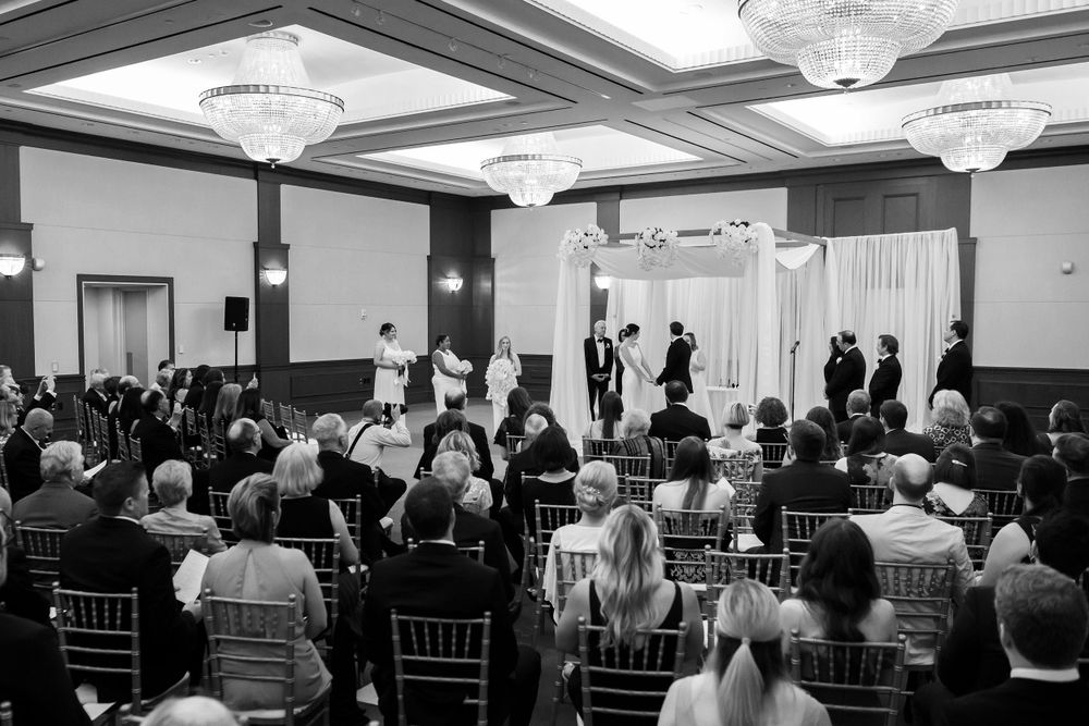 Wedding ceremony at InterContinental Cleveland photographed by Tom Forrest.