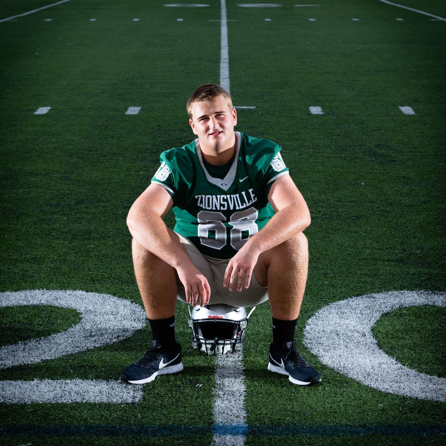 Gus Hartwig senior pics