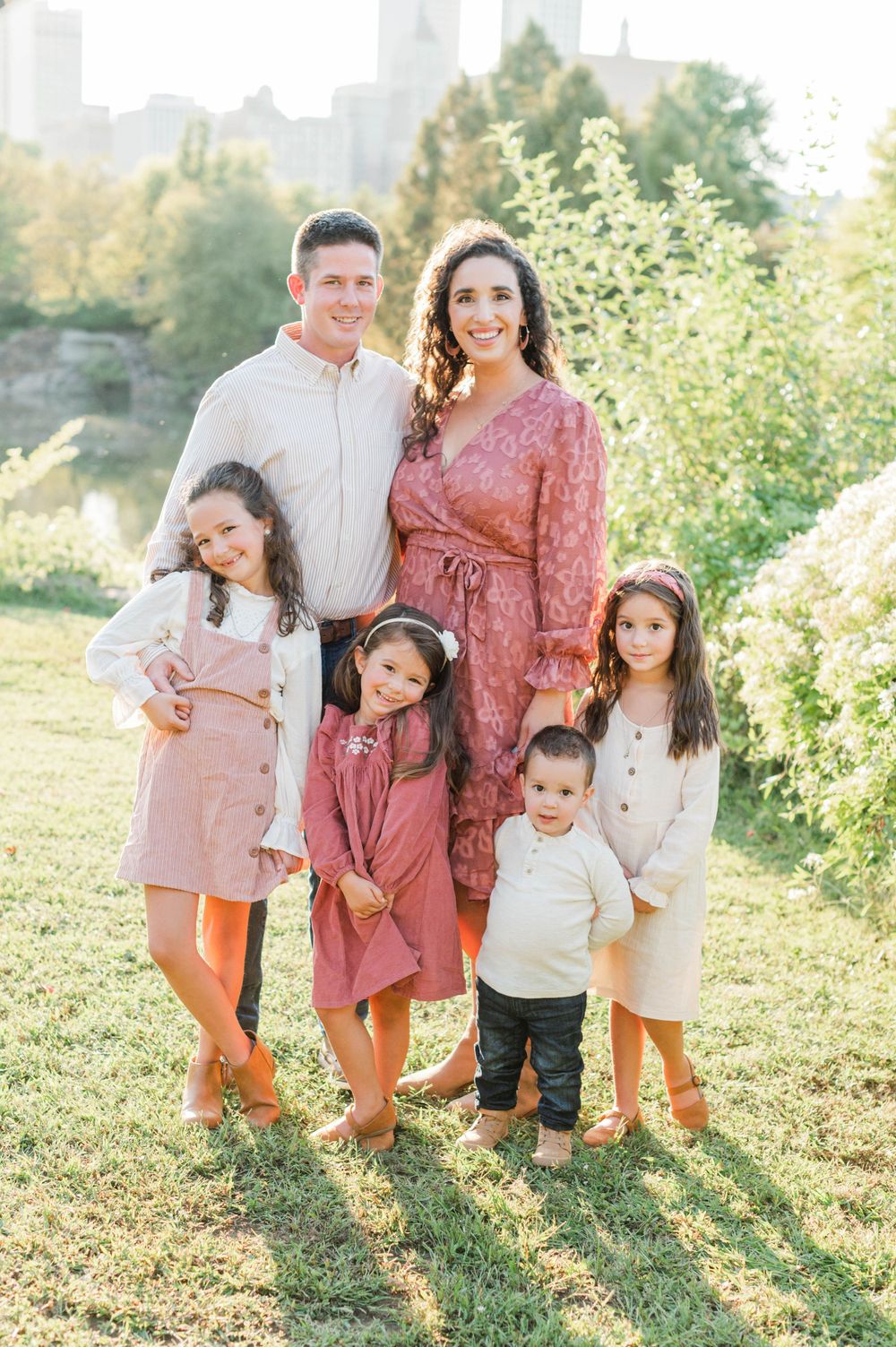 Extended family fall session at Veterans Park
 Park in downtown Tulsa, OK.