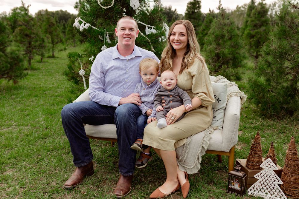 Houston Christmas Mini Sessions (Holiday Acres Tree Farm) Houston