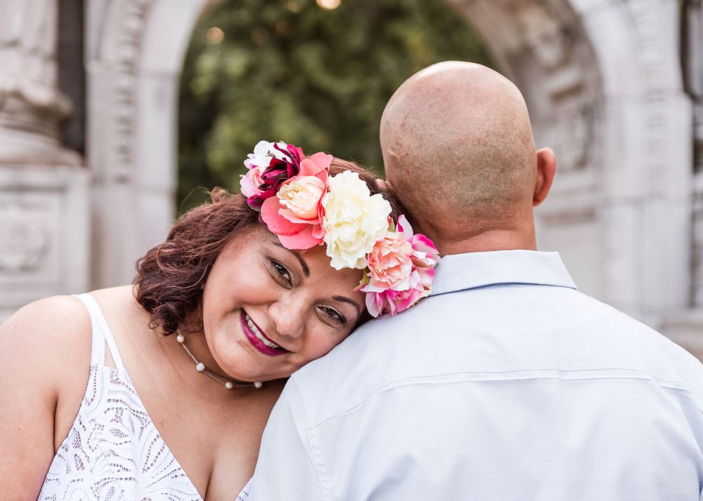 Summer couples/engagement photos at Guildwood Inn Estate in Scarborough, Ontario