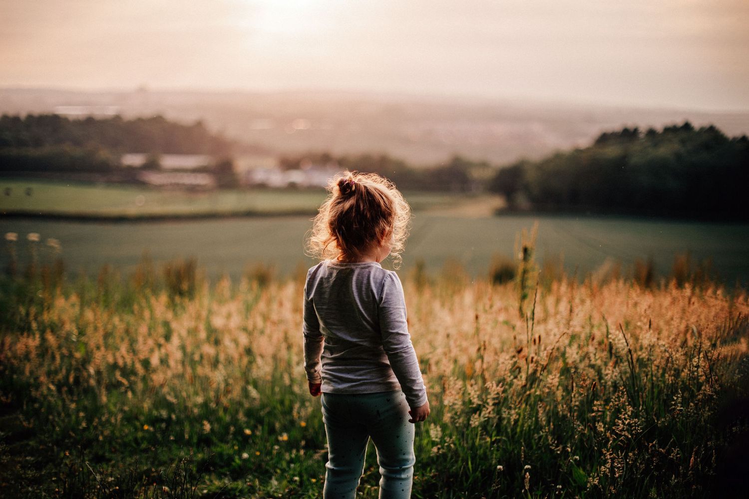 outdoors sunset photography by Ella DM Photographer