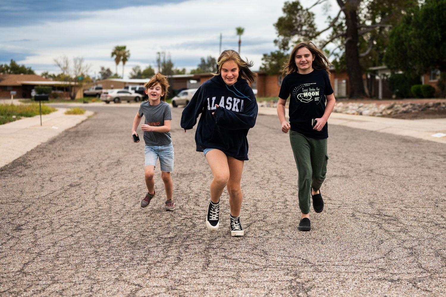 Tired of the normal family photos, let's take the kids out and have some fun!