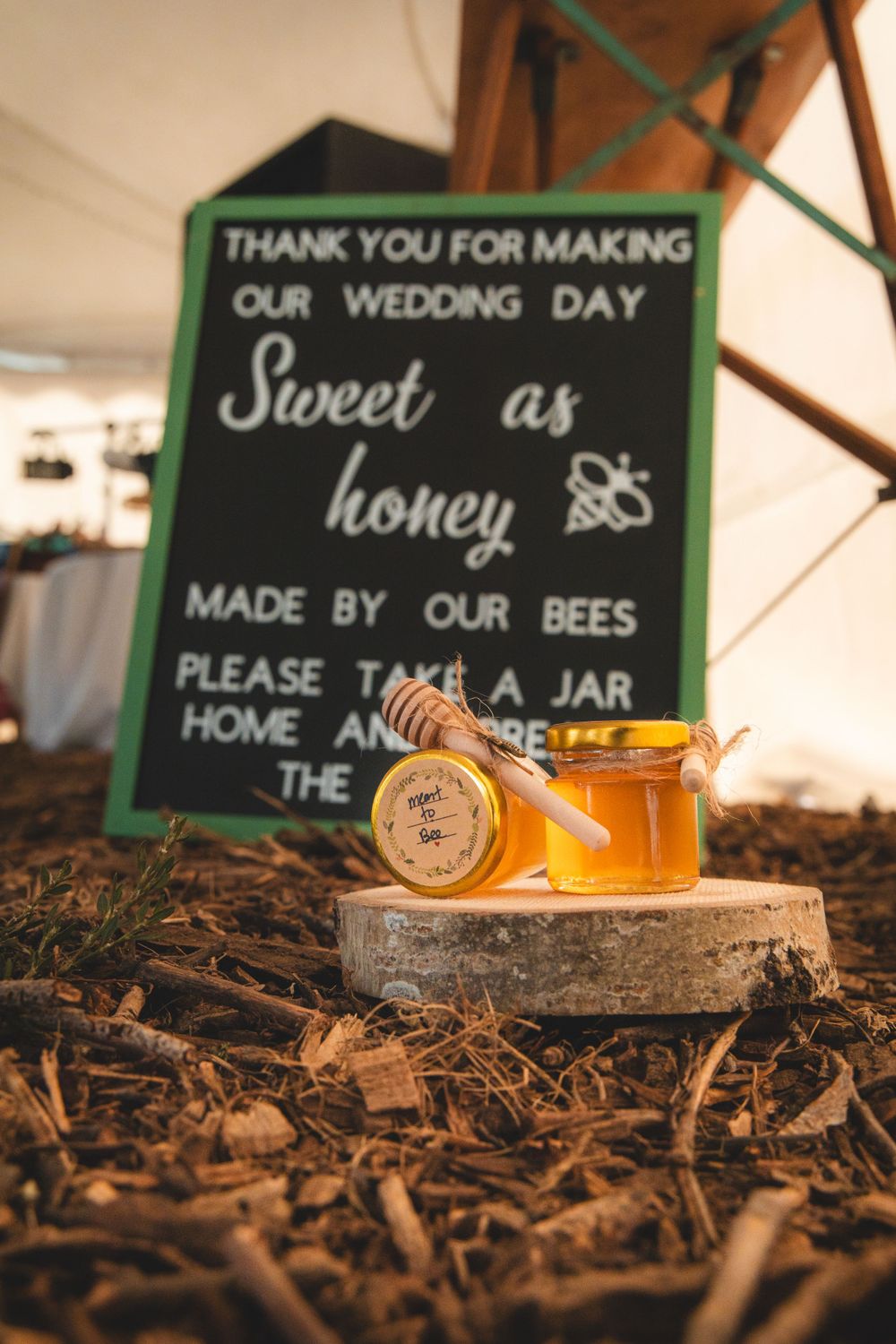 Abigail and Zackery Oviatt Wedding Favors Photo VNDRDOG Media