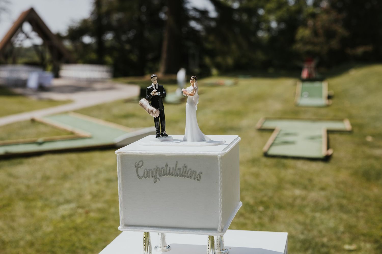 top of the cake of the mini golf bridal edition at Highley Manor