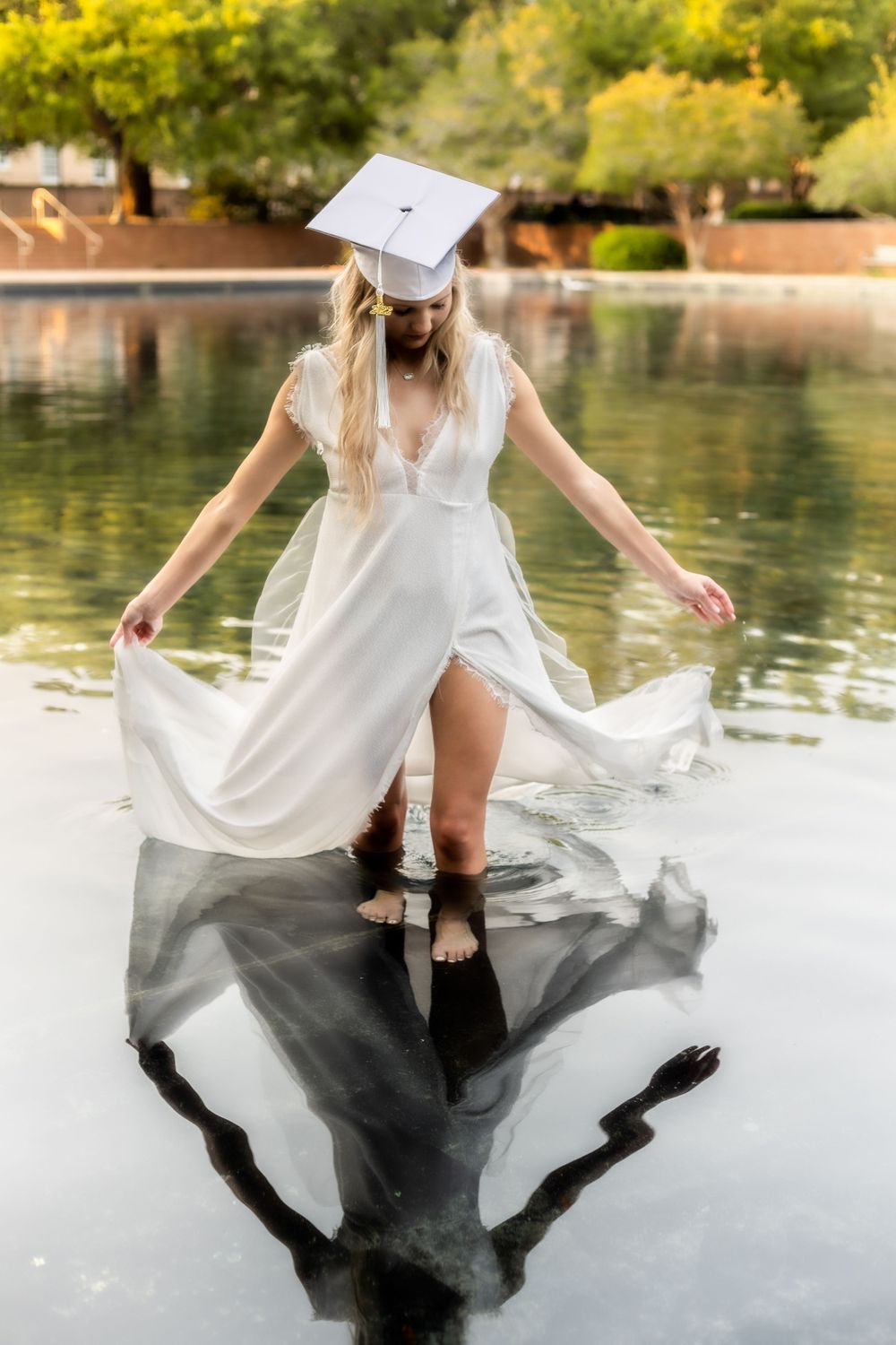 ORANGEBURG HIGH SCHOOL SENIOR PORTRAIT PHOTOGRAPHER MASON JAR PHOTOGRAPHY