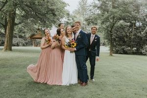 Wedding entourage with the newly weds