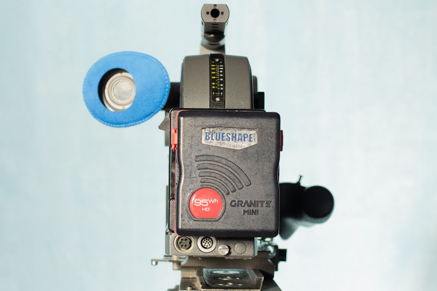 Arri SR2 With Gold Mount Battery