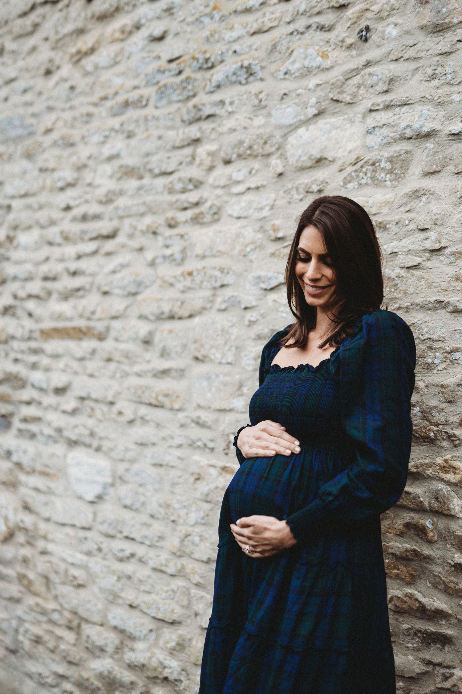Outdoor Maternity Photo Shoot Inspiration