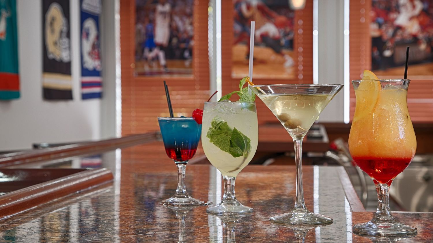 bar restaurant photo