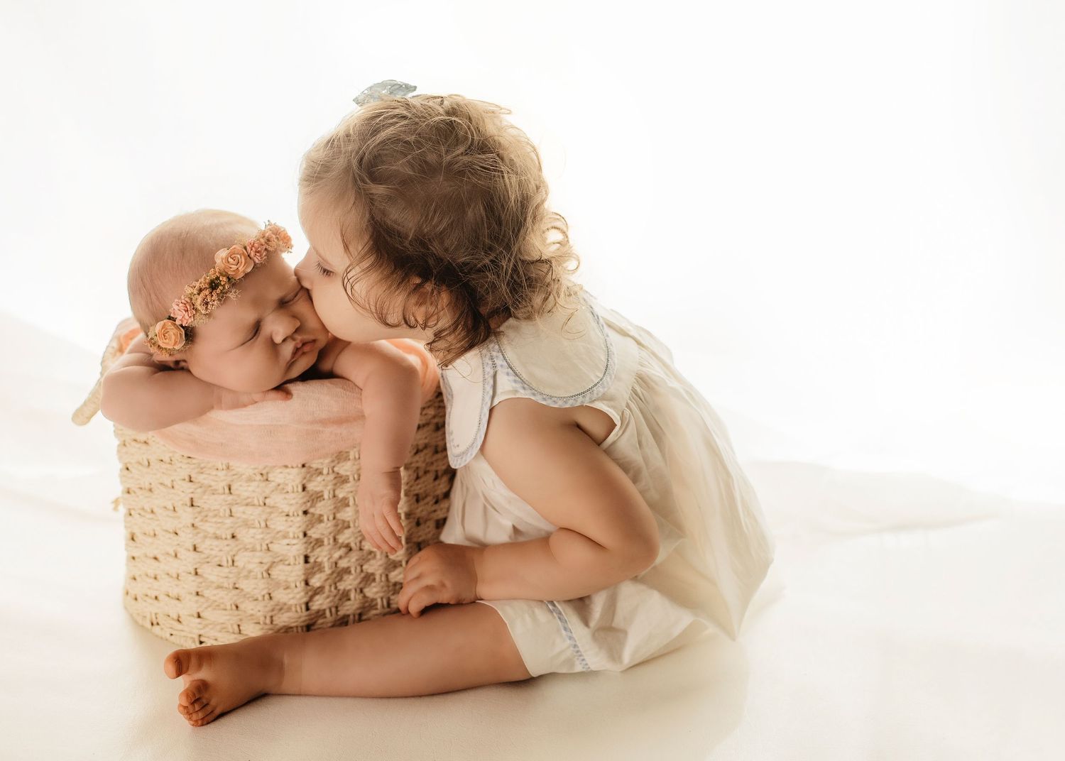 newborn photographer near me