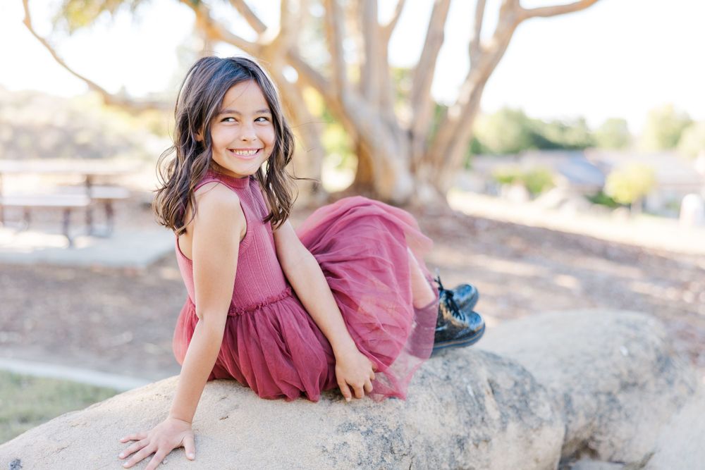 Professional family portraits in Simi Valley, Natural light photographer, Fun family photographer, best family photographer in Simi Valley