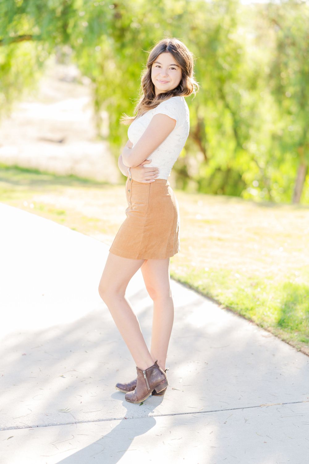 Professional family portraits in Simi Valley, Natural light photographer, Fun family photographer, best family photographer in Simi Valley