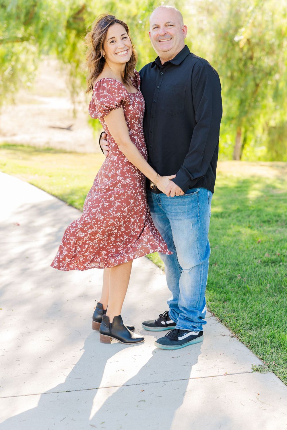 Professional family portraits in Simi Valley, Natural light photographer, Fun family photographer, best family photographer in Simi Valley