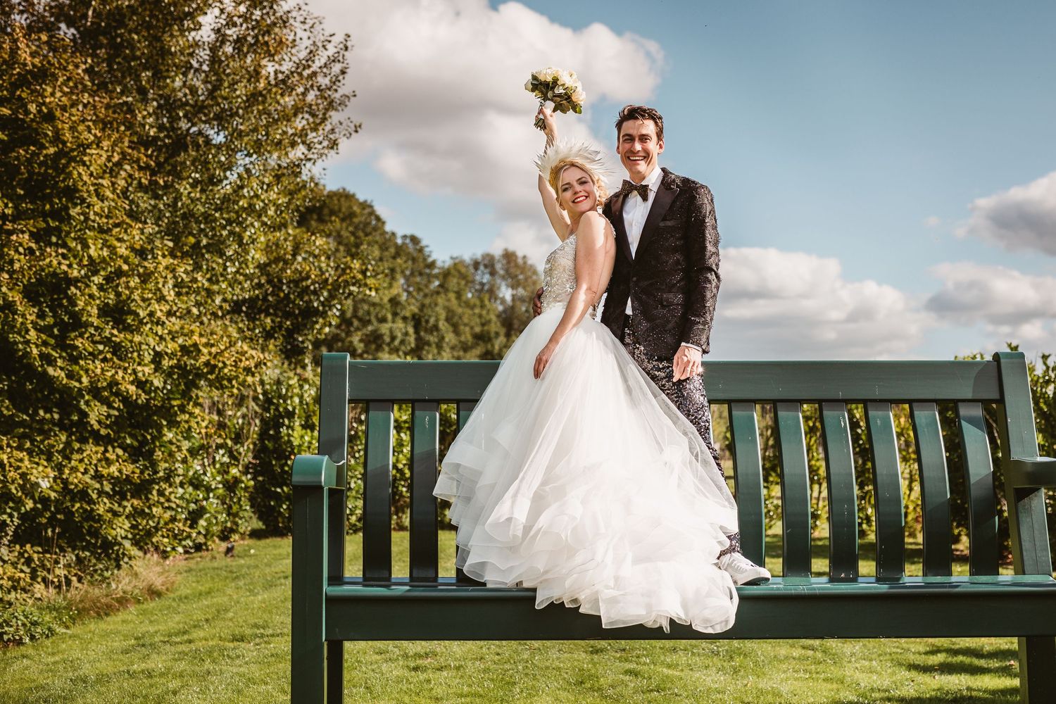The Crazy Bear, Stadhampton Wedding photography www.vickyphotography.co.uk