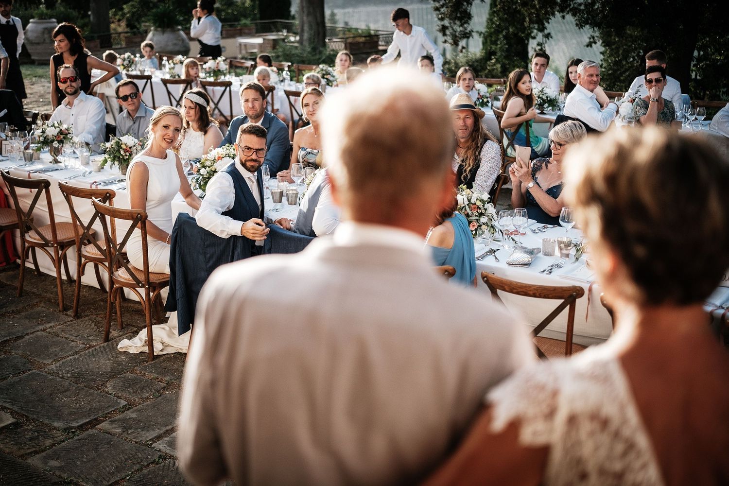TLOOK photographe de mariage de style documentaire, Tenuta Di Sticciano en Toscane discours des parents