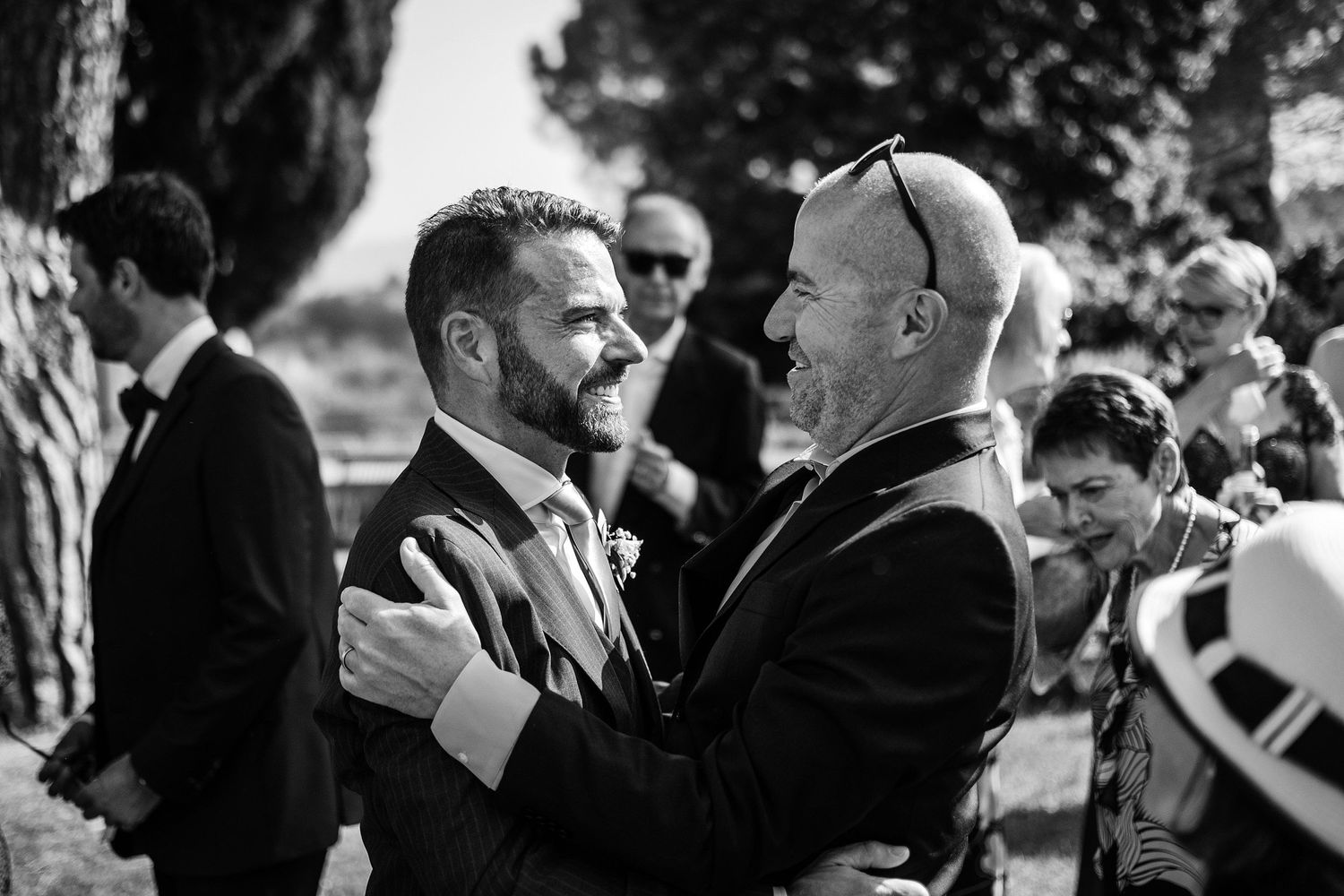 TLOOK photographe de mariage de style documentaire, Tenuta Di Sticciano en Toscane cocktail