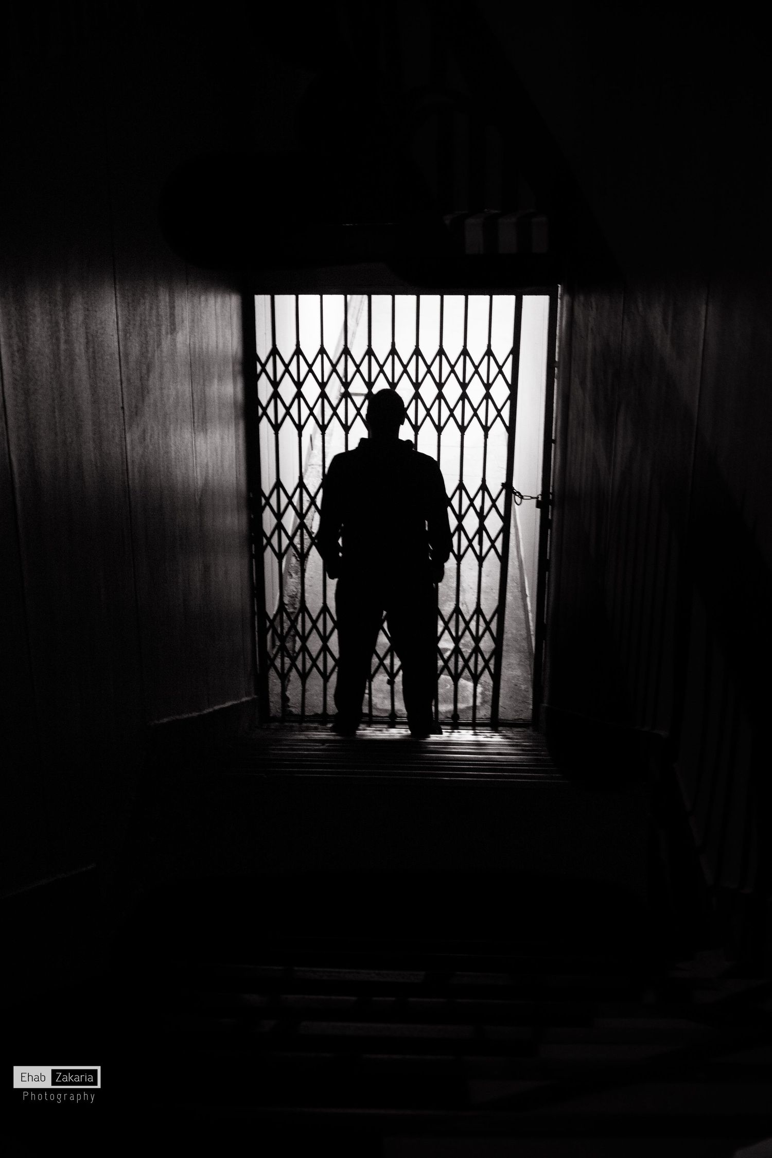 Silhouette photographer in dubai