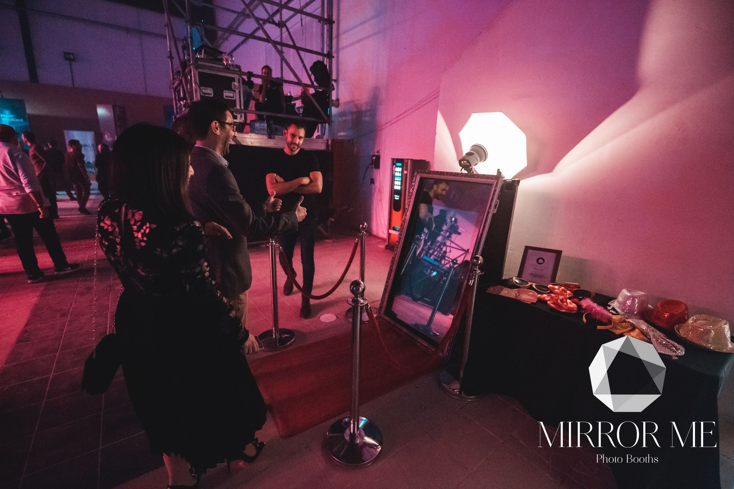 Mirror Me Malta Photo Booth