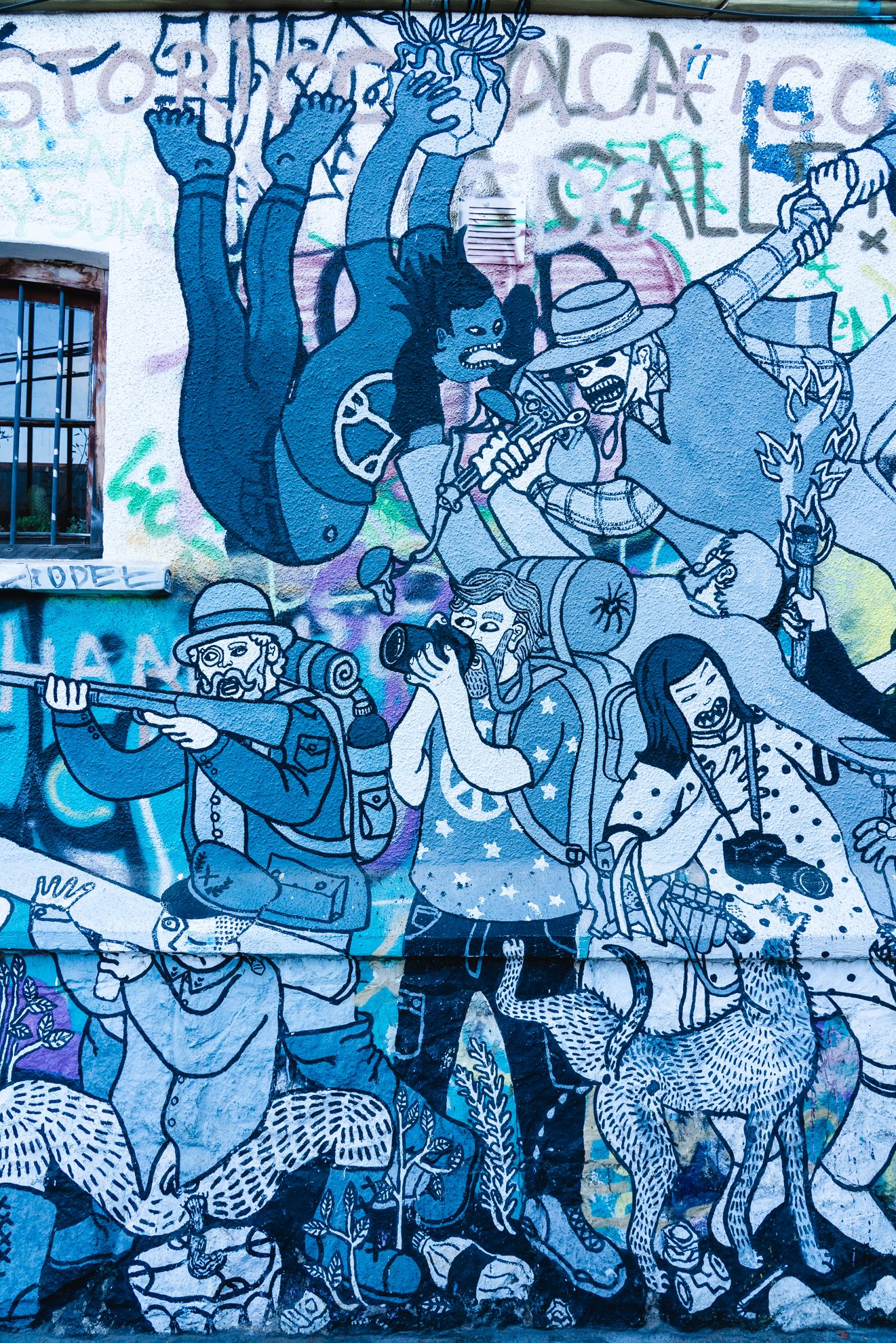 Valparaiso, Chile mural of western chaos. Photo © Alex Kent Photo