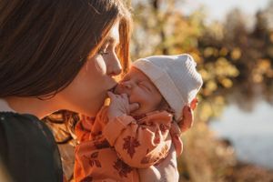 YYC  Maternity Newborn Families Couples Engagement Elopement Weddings Han Hansen Photography