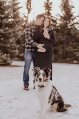 Calgary Maternity Photographer | YYC Outdoor Maternity Sessions | Natural Light, Lifestyle & Family Photography in Alberta & Surroundings