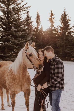 Outdoor Engagement Photographer Alberta | Calgary & Canmore Couples Photography | Adventure & Lifestyle Sessions in YYC & Canadian Rockies