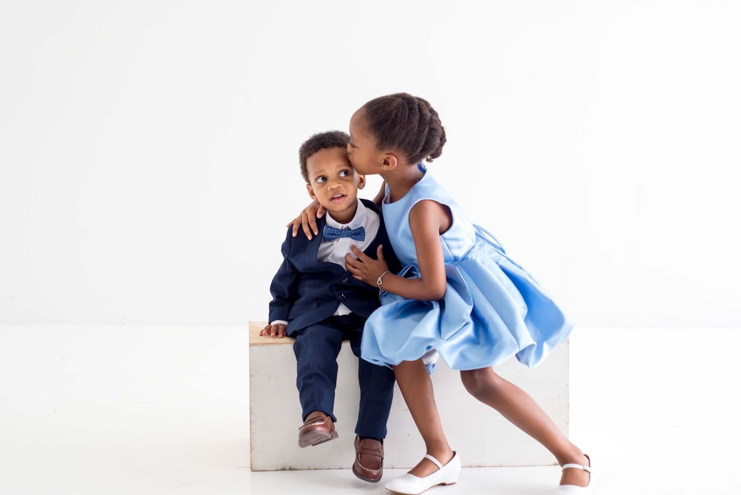 brother and sister taking portraits in houston texas