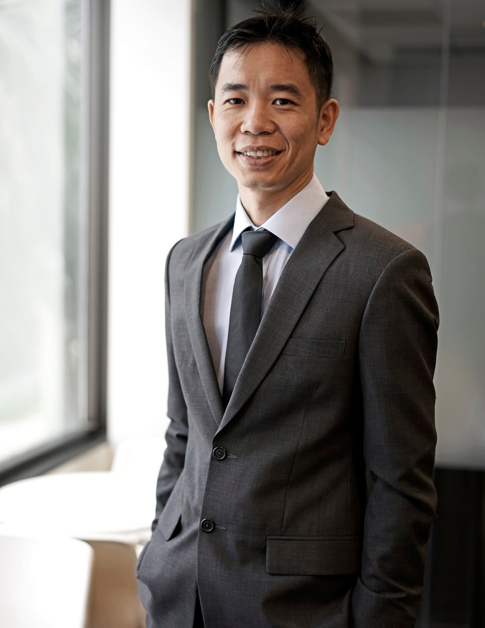 corporate headshots Dubai