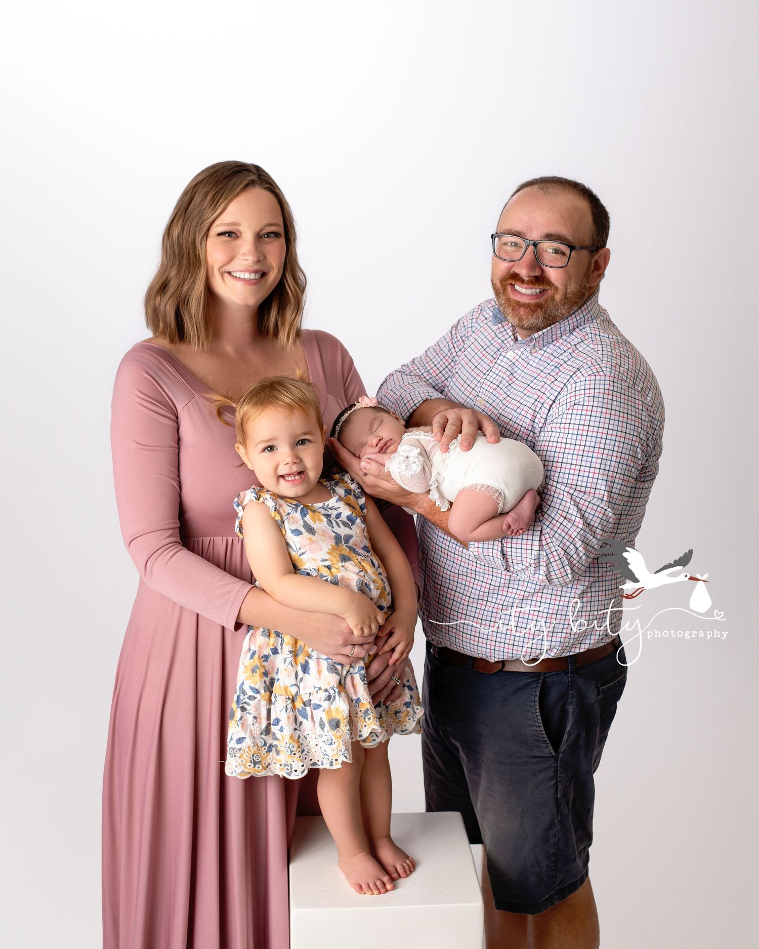 Family & Newborn Photography Session Avon Ohio