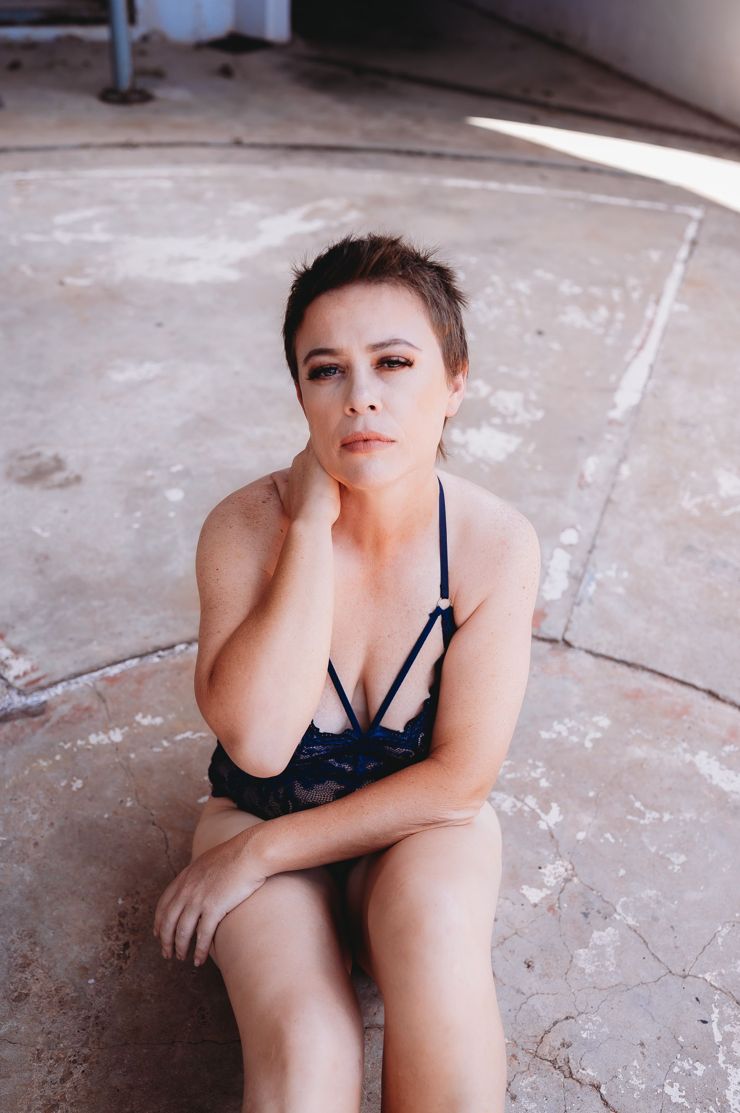 Be free. Darwin boudoir session