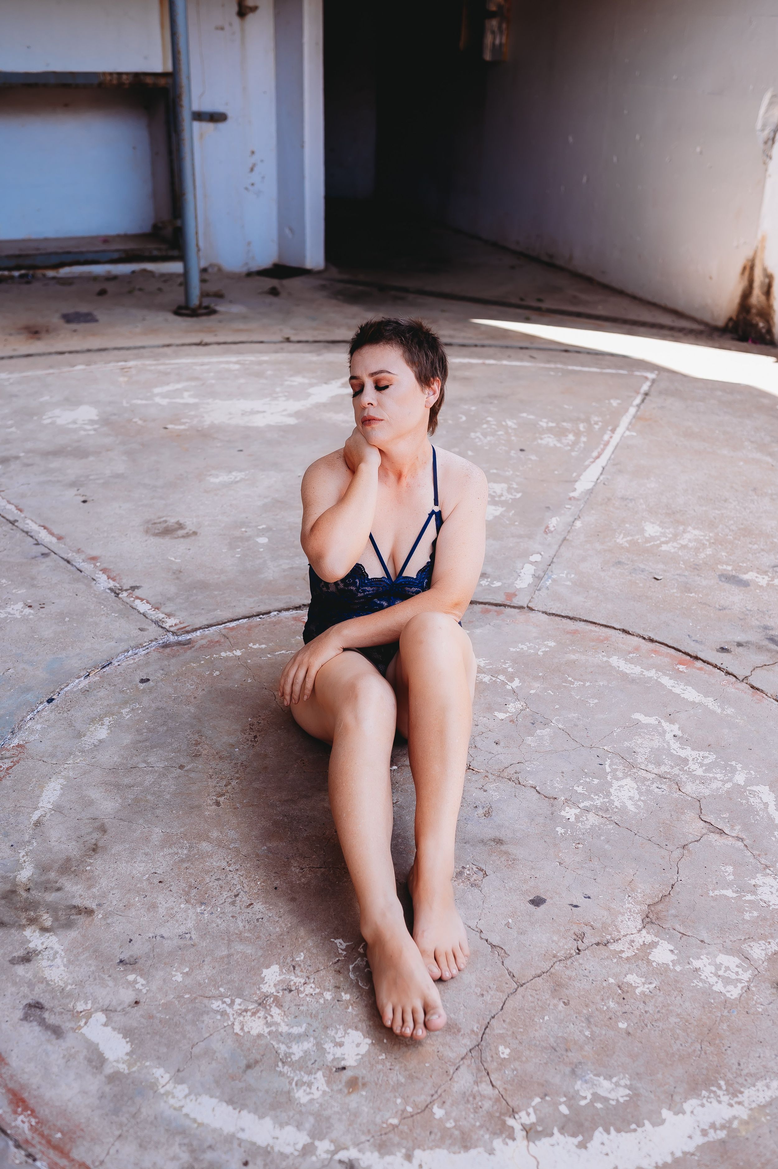 Be free. Darwin boudoir session