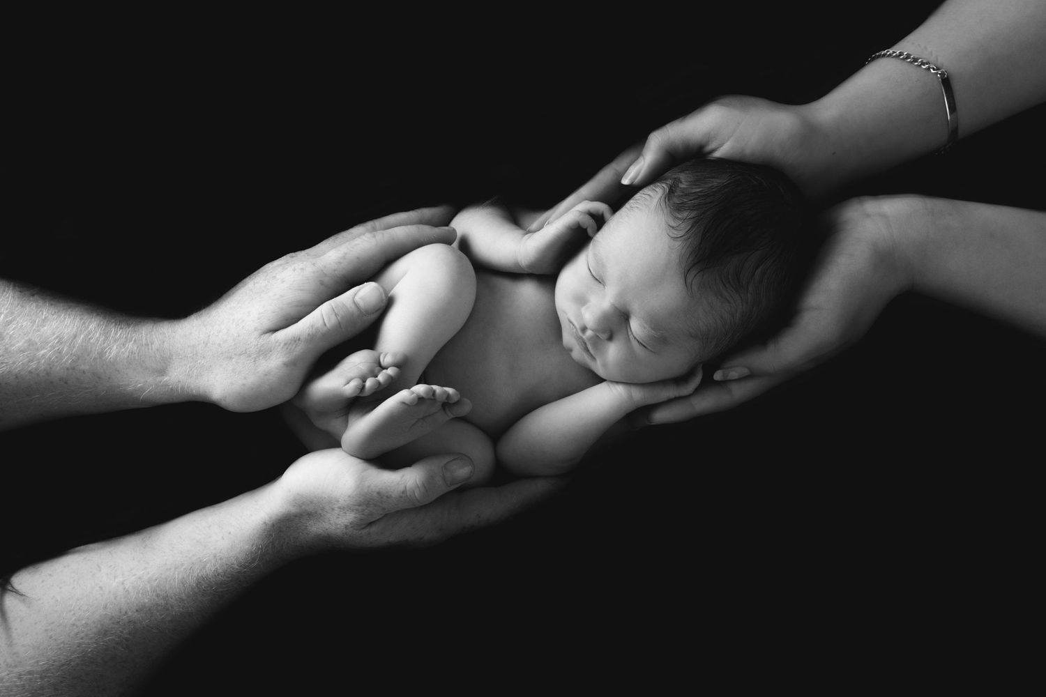 Timeless black and white newborn portrait by 12-year specialist Gold Coast.