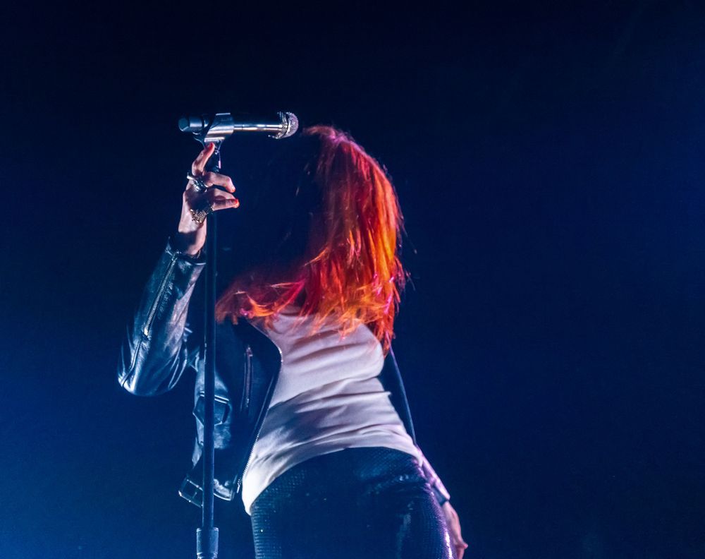 Concert Photography Sara Barthel of Phantogram @ House of Blues Anaheim 2022
