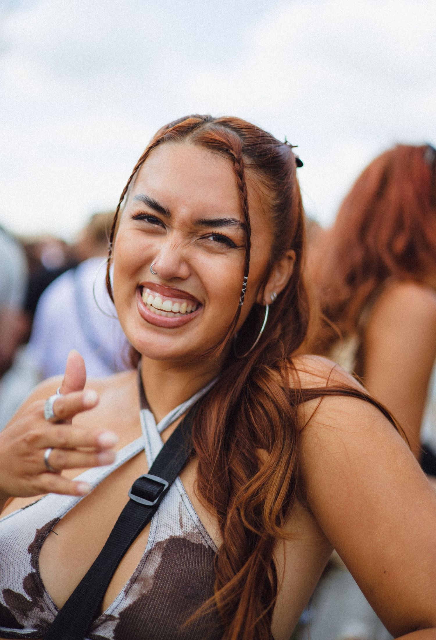 Festival portret Amsterdam vrouw lachend feest