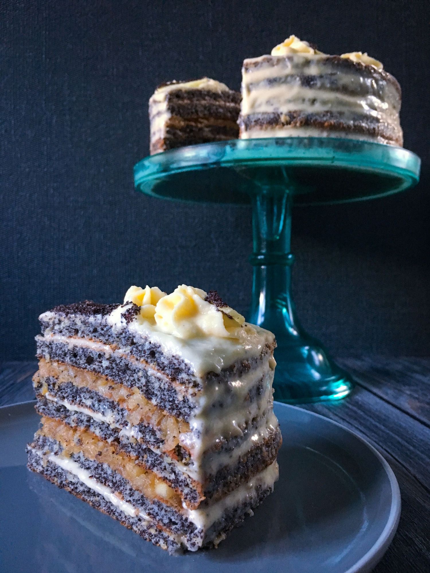 Szabolcsi Apple & Poppyseed Cake - Photo by © Reka Csulak