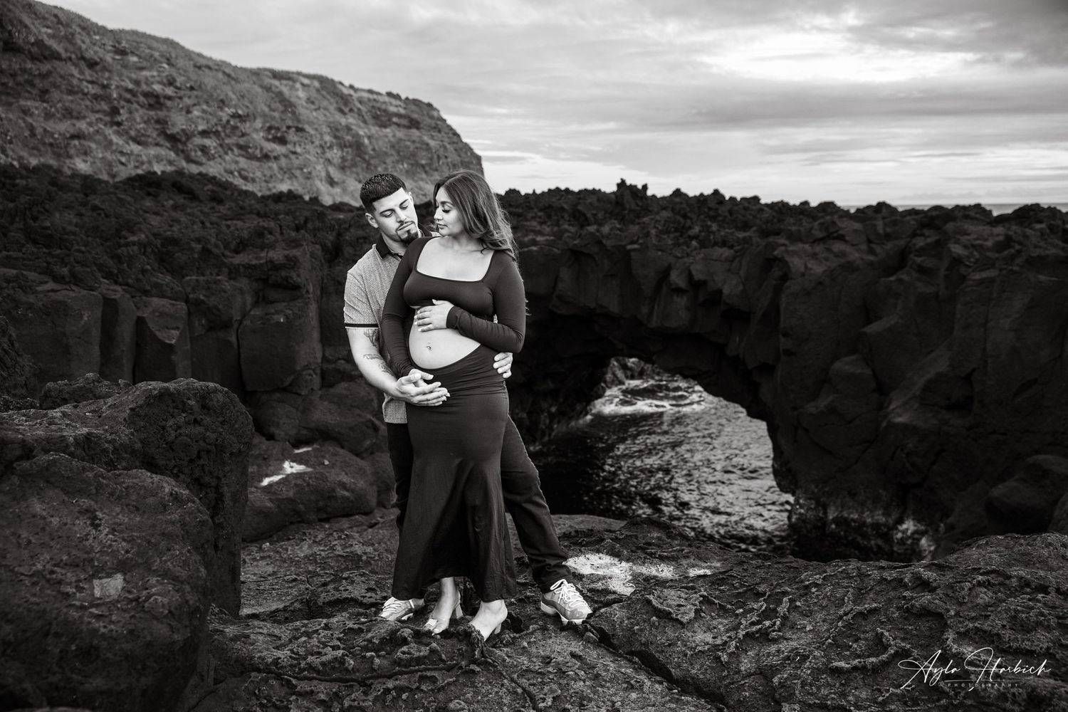 Maternity photo session. Couple sharing moments to remember in the future.
