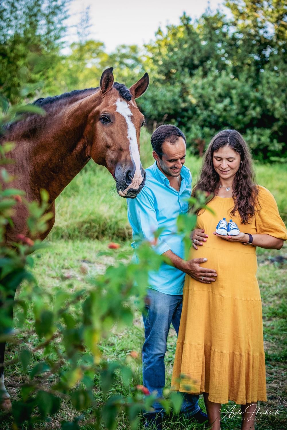 Maternity photo session. Couple sharing moments to remember in the future.