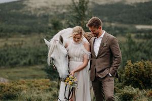 Bryllupsfotografering Trondheim Trøndelag, Melhus. Fotograf Malin Berdal