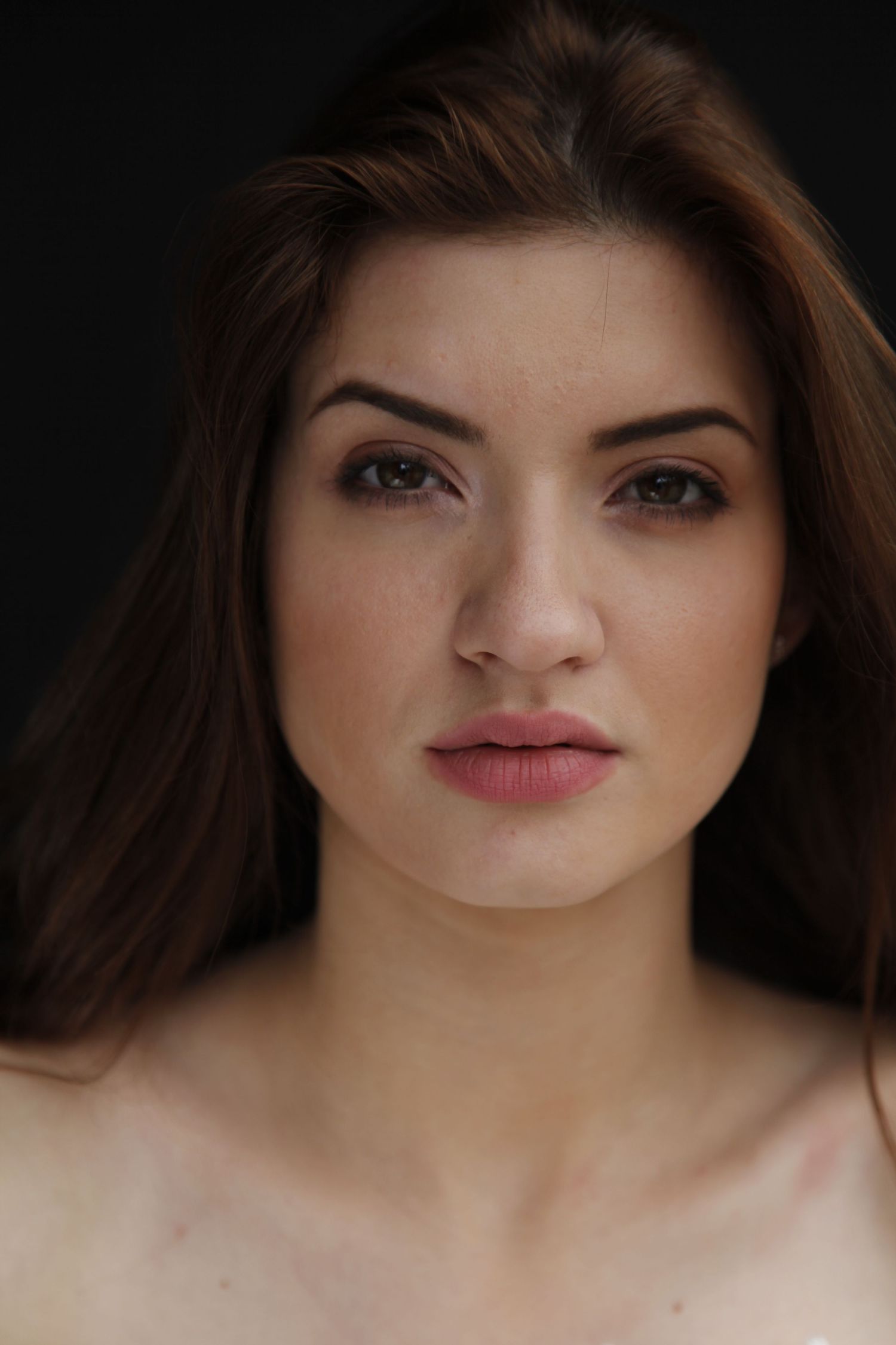 Model Girl Brown Eyes Beauty