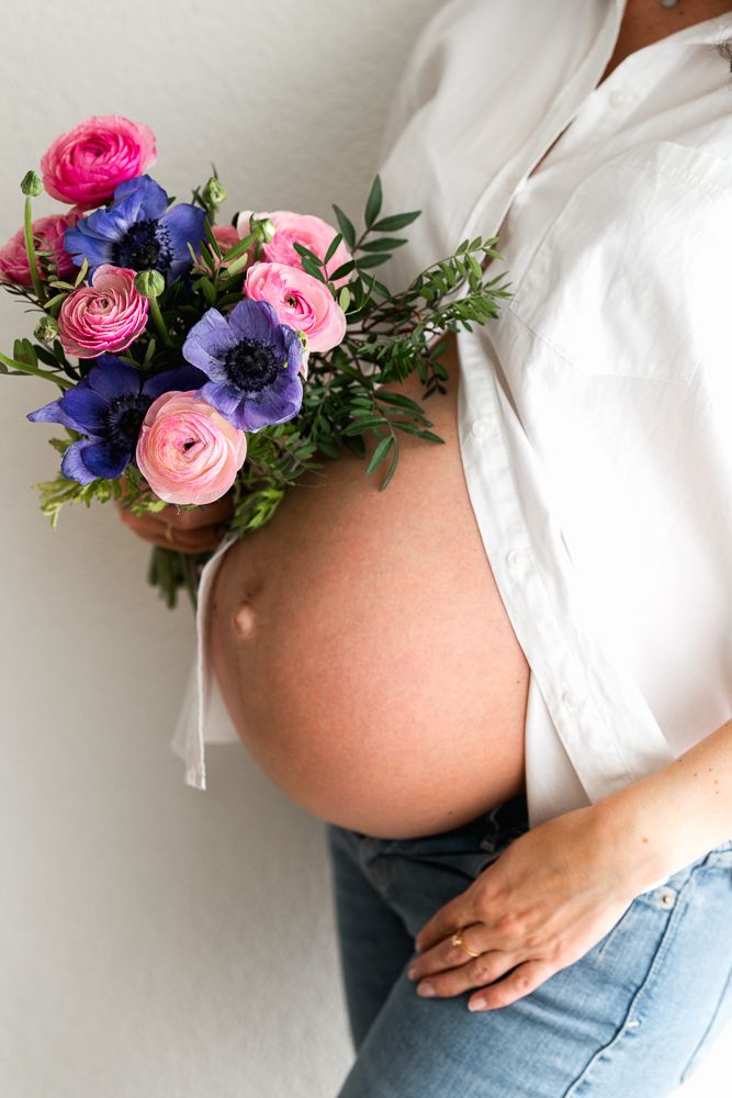 Maternity photoshoot Zurich Zug Thalwil Wadenswil Horgen Kilchberg Richterswil - Schwangerschaftsfotografie Silver Coast